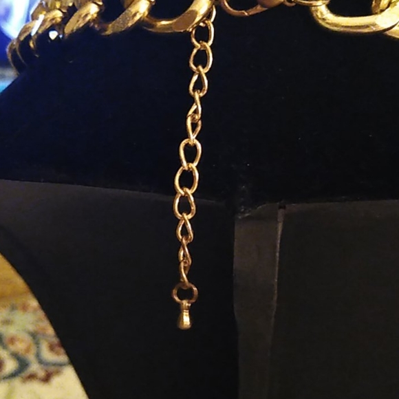 BIG RED BALL - Picture 3 of 5